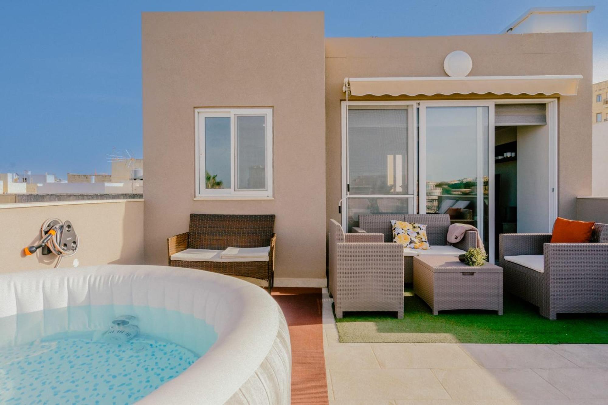 La88 Bayview Penthouse With Jacuzzi Apartment Sliema Ngoại thất bức ảnh